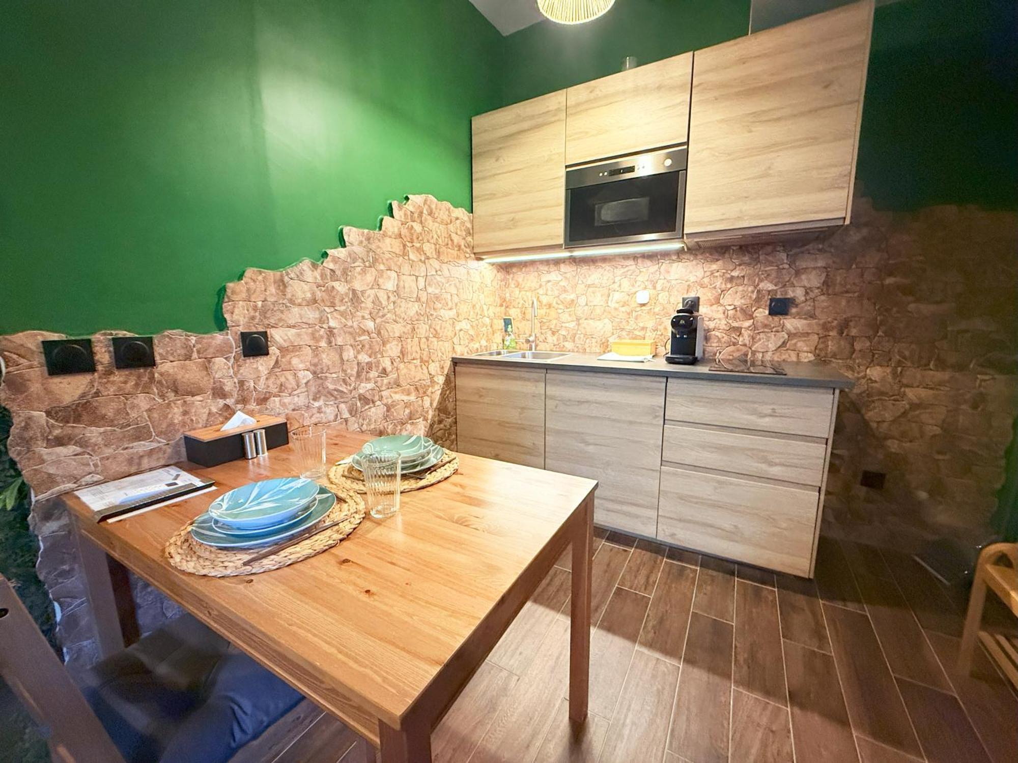 Narbnb - Jungle Suite - Jacuzzi - Centre - Clim Narbona Exterior foto